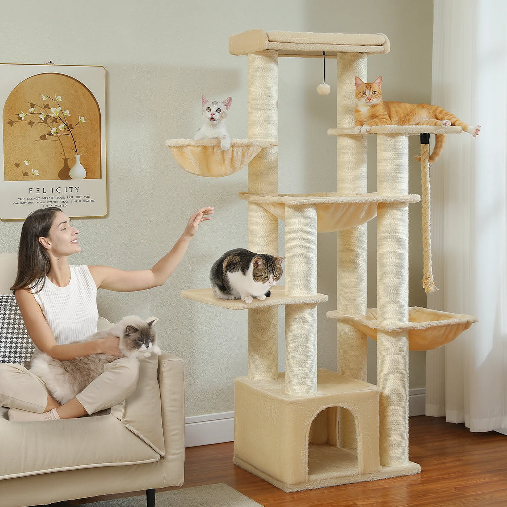 Arbre à chat rose XXL 170 cm — détail de la niche