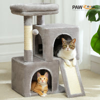 Petit arbre à chat beige — en situation dans un salon