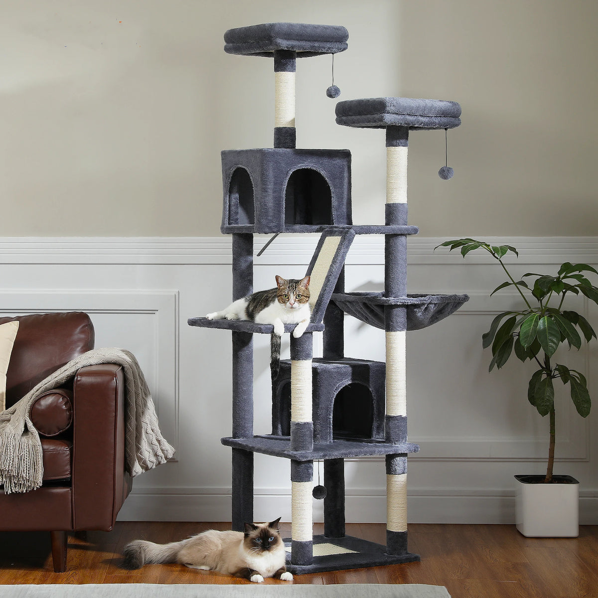Arbre à chat beige 4 à 6 chats — détail du couchage haut