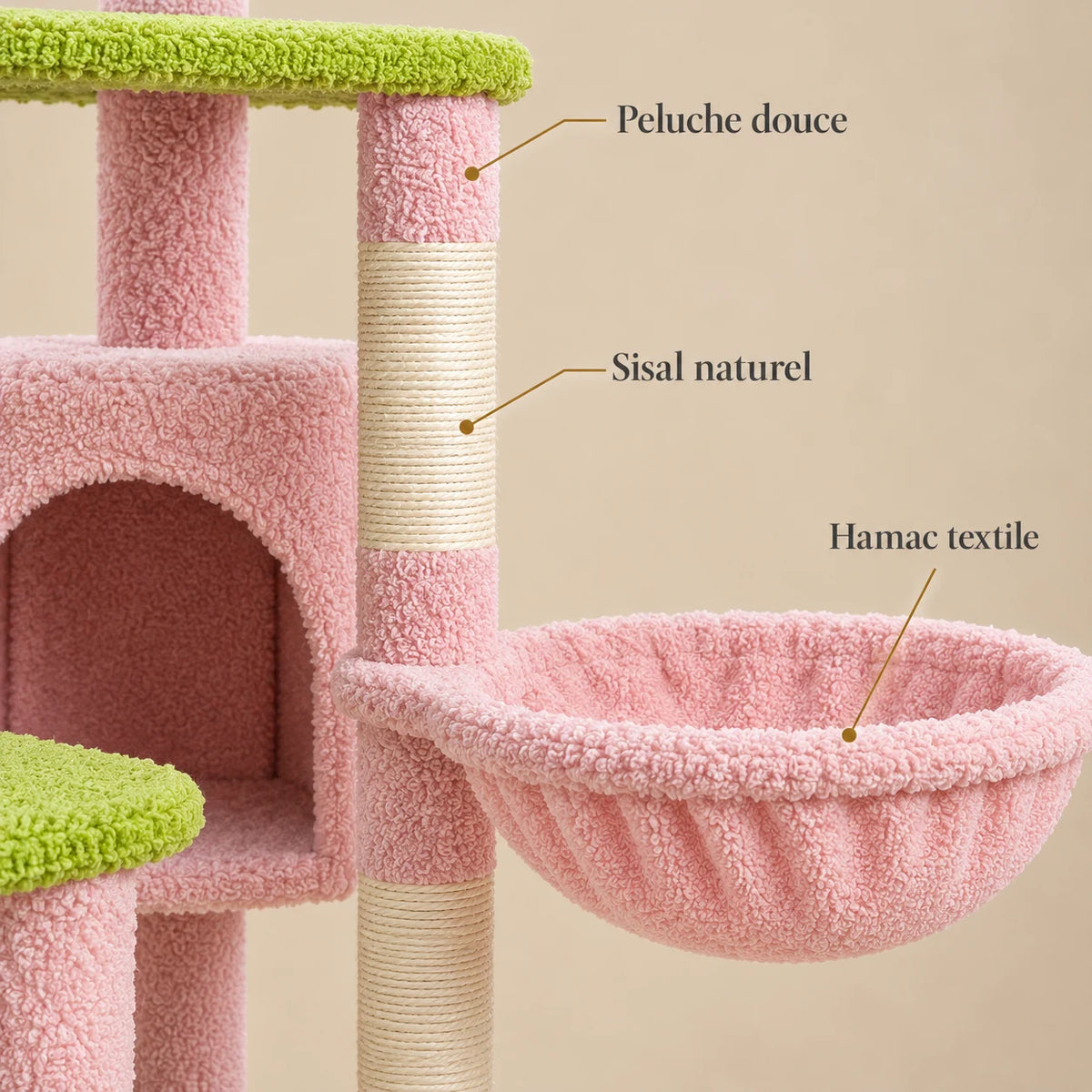 Détails de la peluche rose, du sisal naturel et du hamac textile de l’arbre à chat Rosie