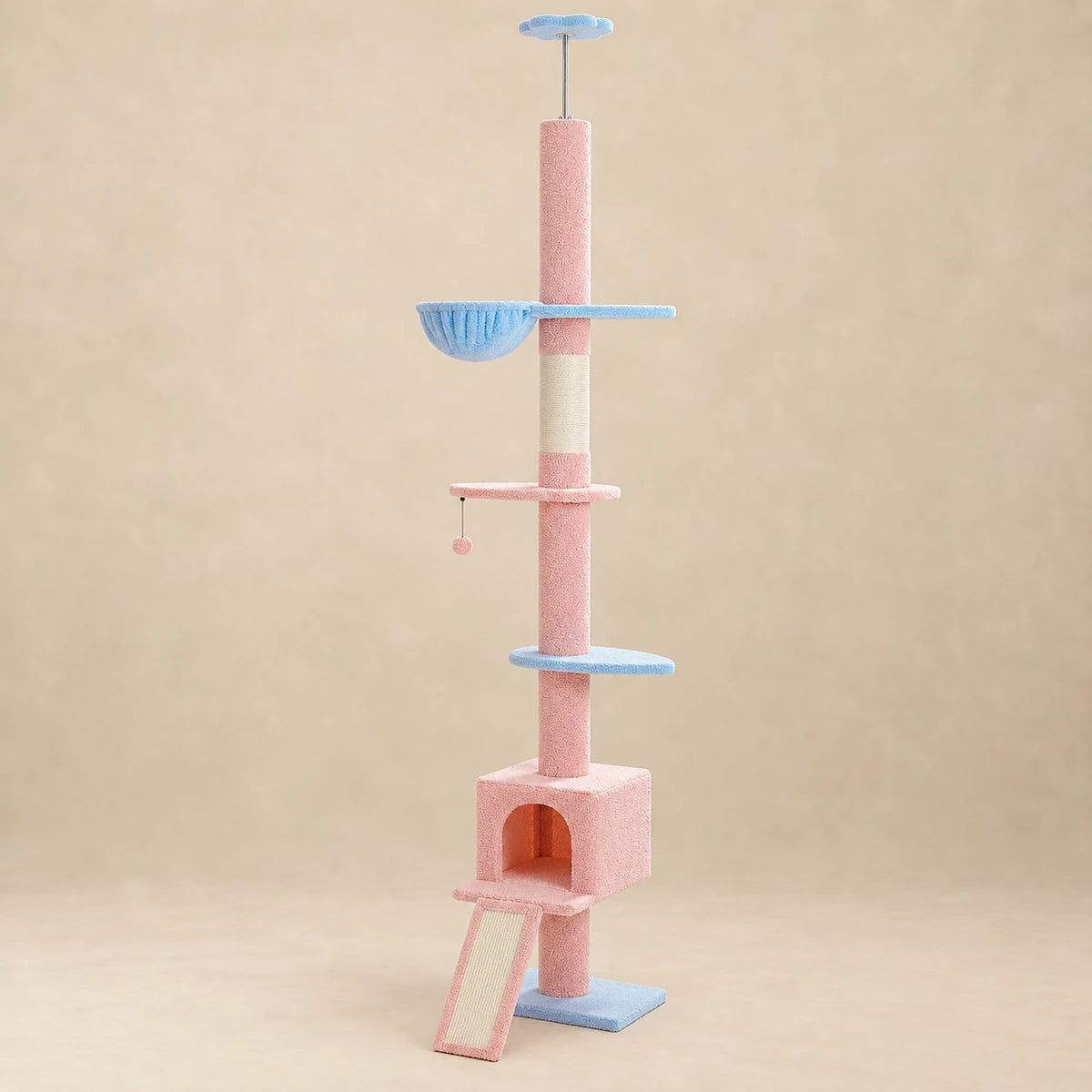 Arbre à chat du sol au plafond Bluebell rose et bleu, vue complète sur fond beige